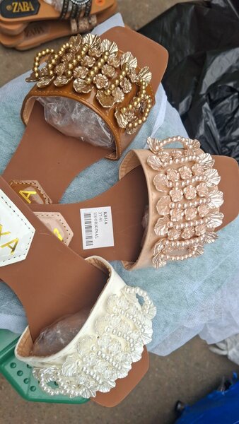 Sandales ornées élégantes