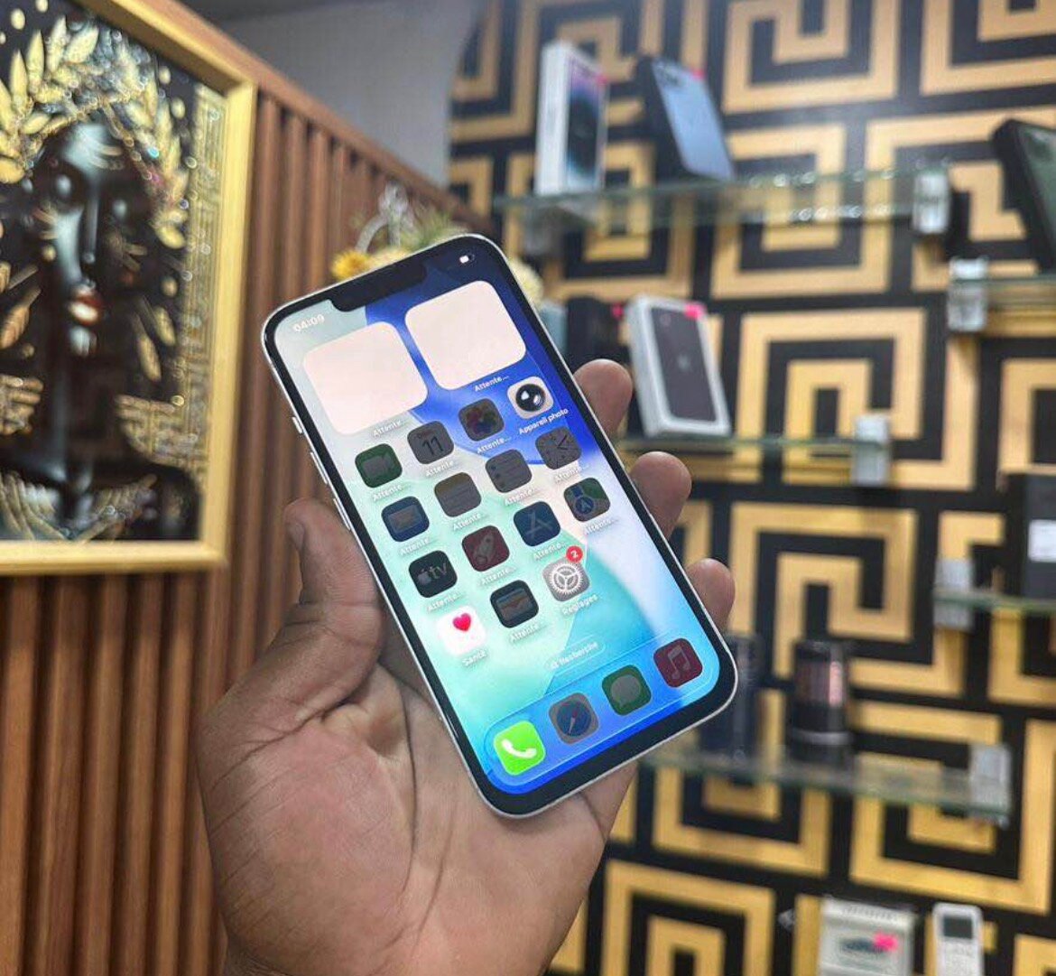 iPhone 13 Blanc 128 Go