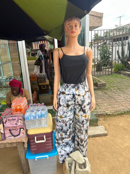 Pantalons kokodounda