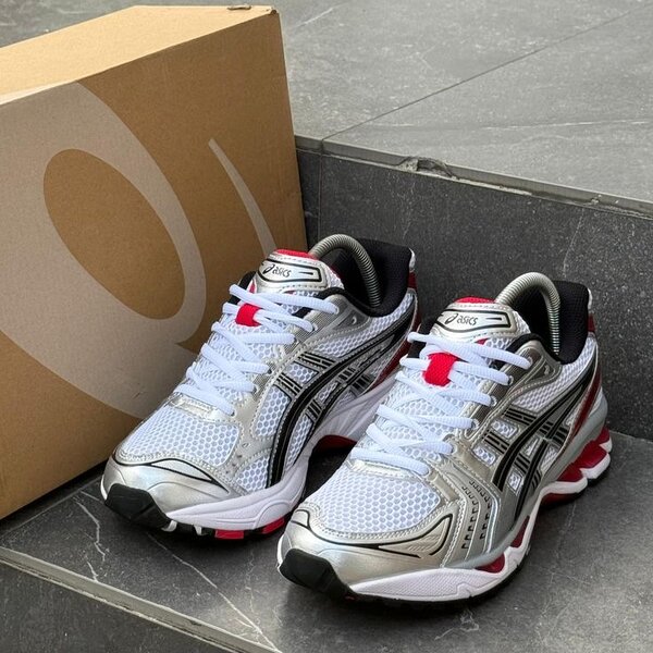 Baskets de course Asics