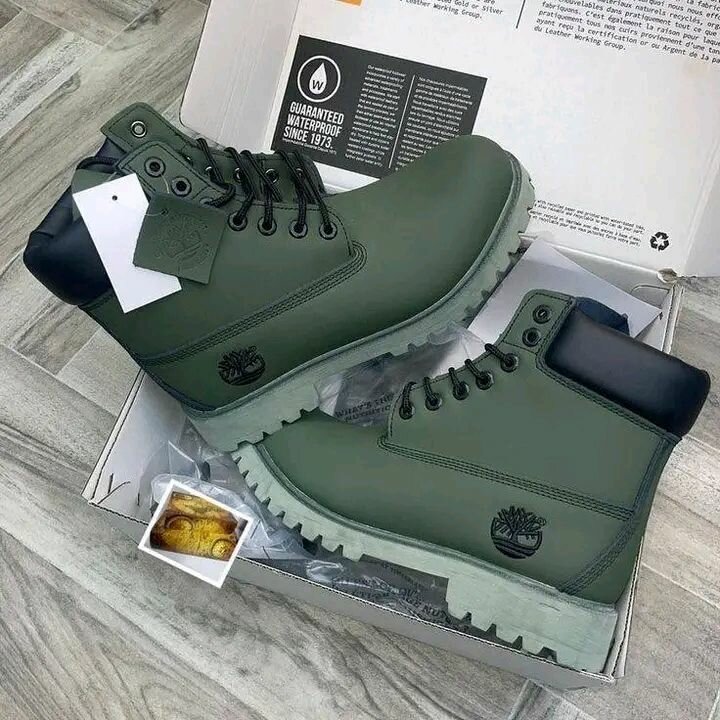 Bottes imperméables en cuir