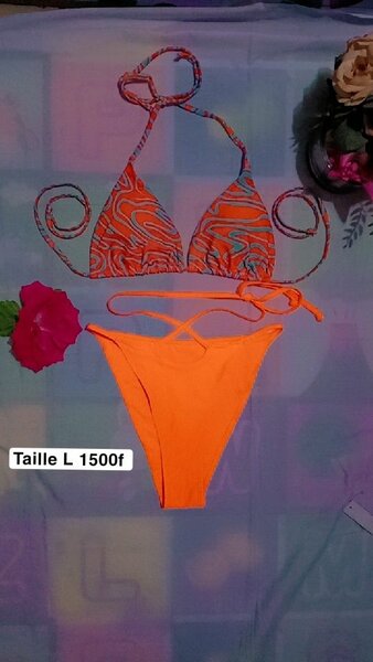 Bikini coloré taille L