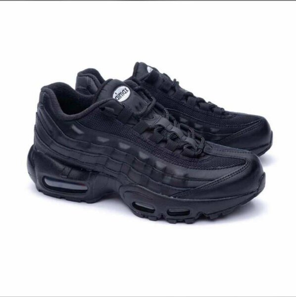 Sneakers noires confortables