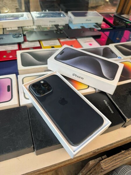 15 pro max 256giga 2puces