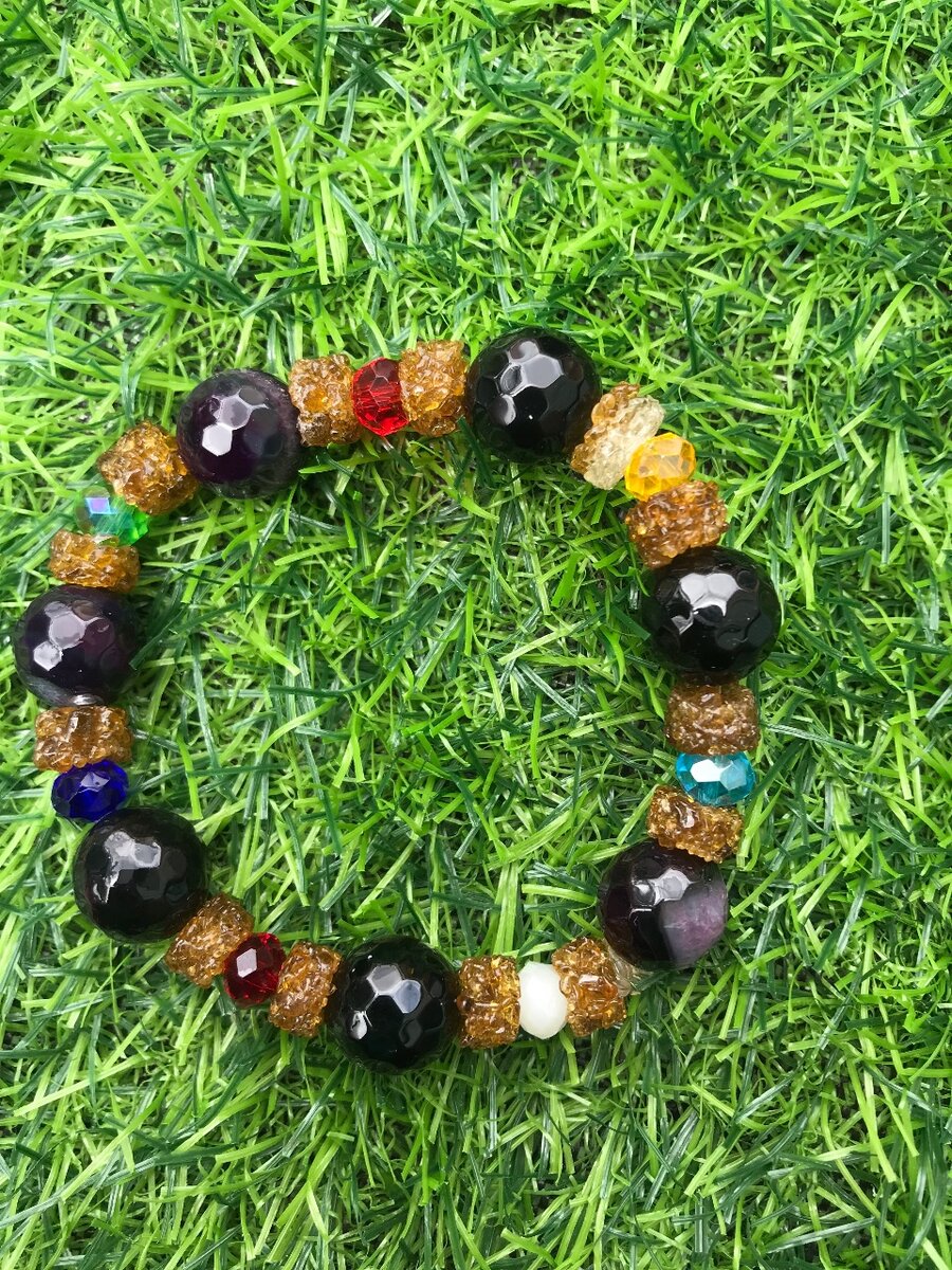 Beaded bracelet with name tag