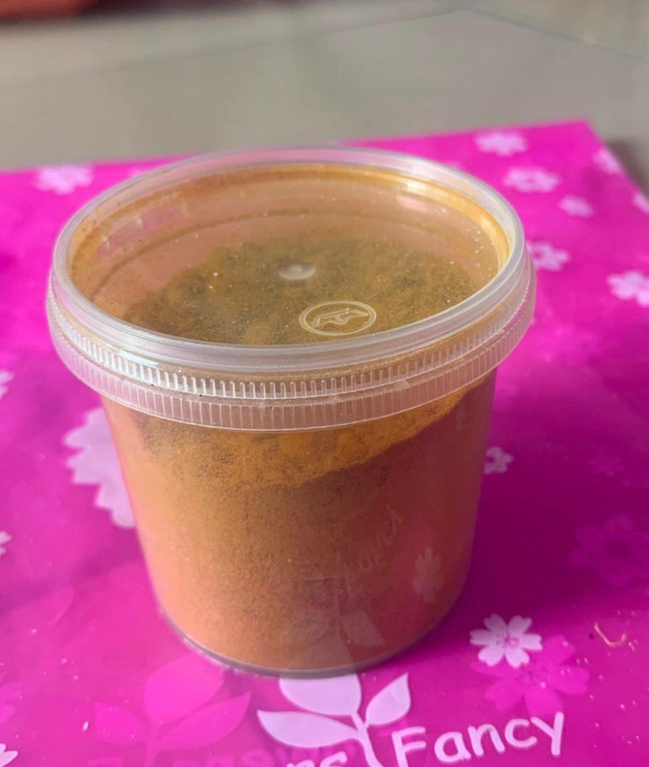 Épices en poudre naturelle