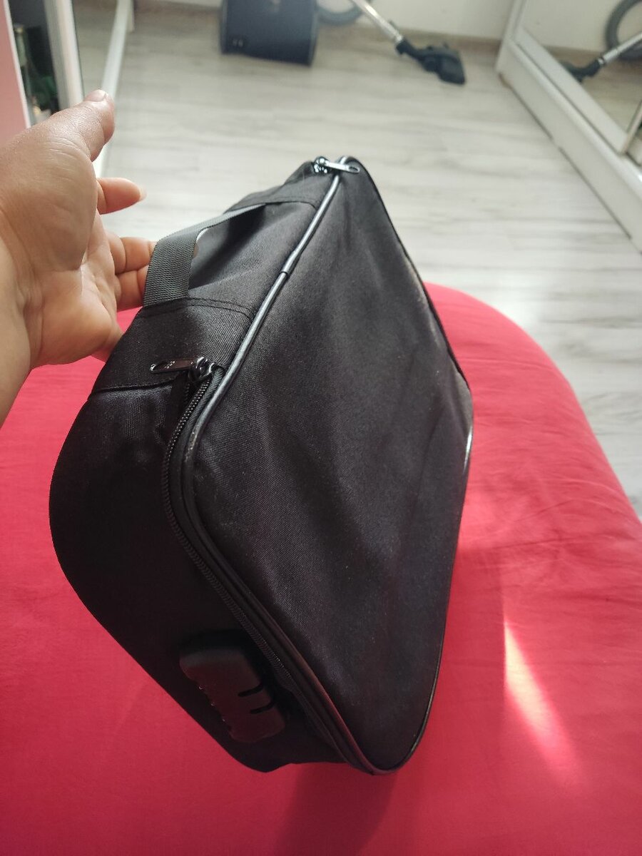 Сумка для документов.