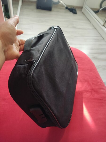 Сумка для документов.