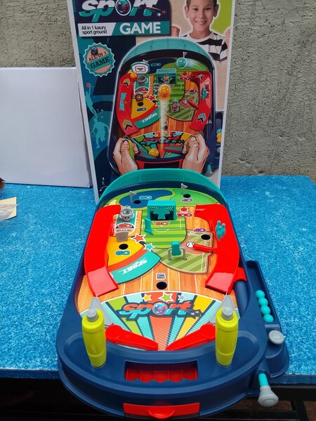 Jeu de flipper sportif enfant