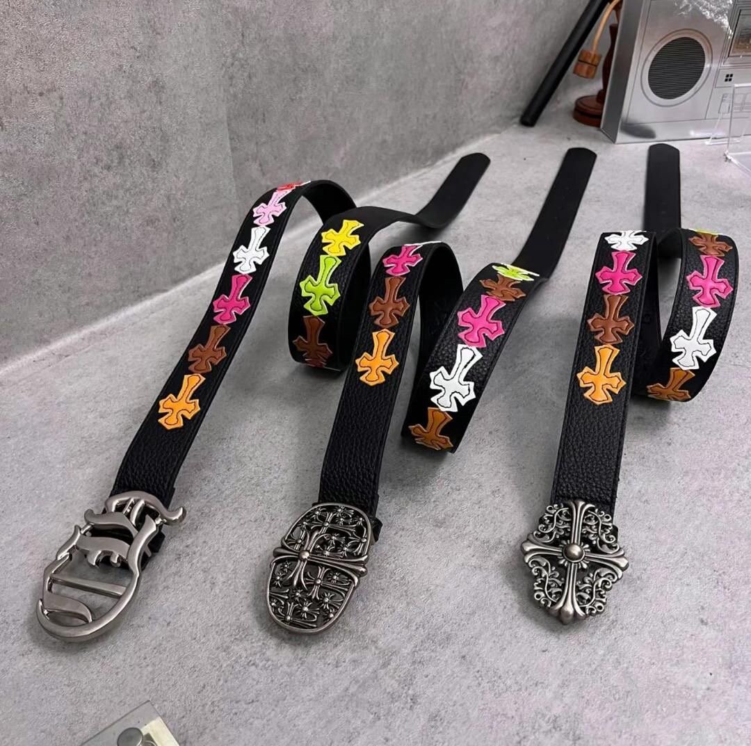 Ceinture en cuir avec motifs