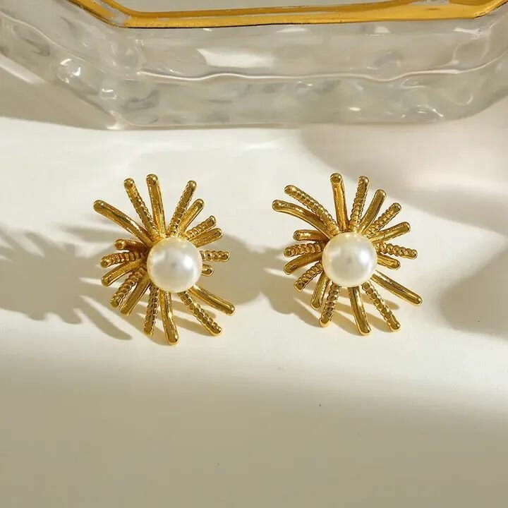 Boucles d'oreilles perles dorées