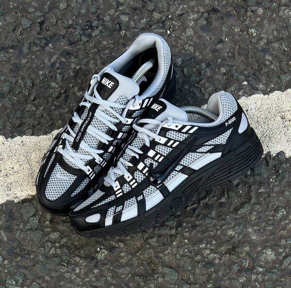 Nike  p6000 Baskets Noir/Blanc