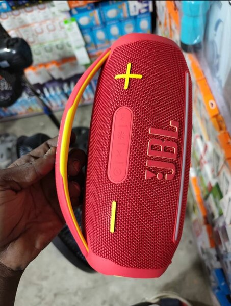 Enceinte Bluetooth JBL Rouge