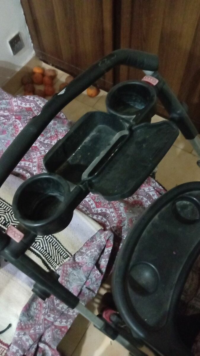 Foldable pram