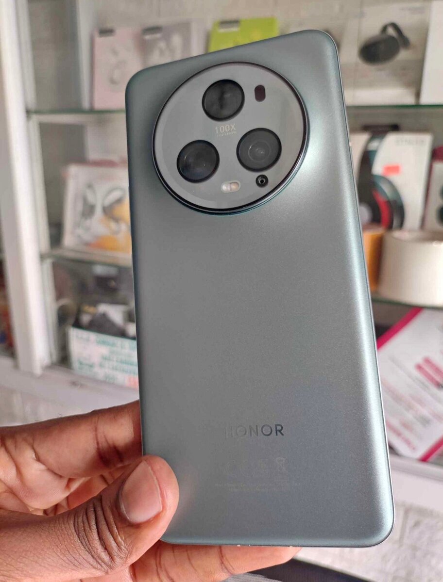 HONOR Magic5 Pro 12Go 512Go