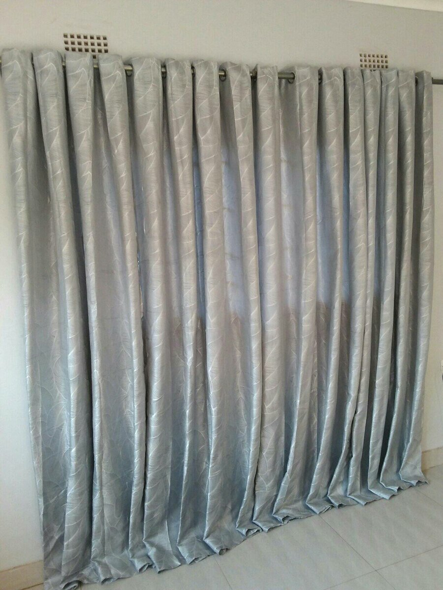 2 drops of curtains gray 