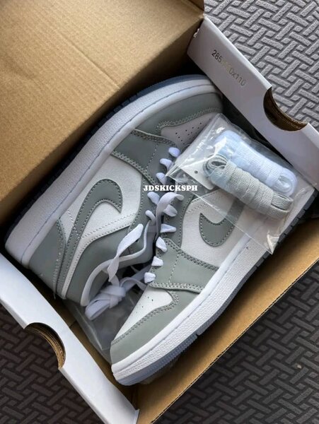 Sneakers tendance blanc gris