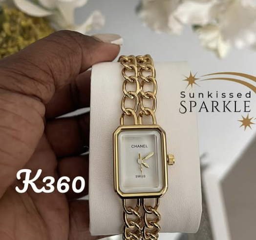 Upgrade your time piece collection with these amazing pieces😍. Perfect for gifting yourself and your loved ones❤️