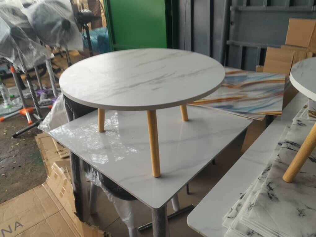 Table basse disponibles