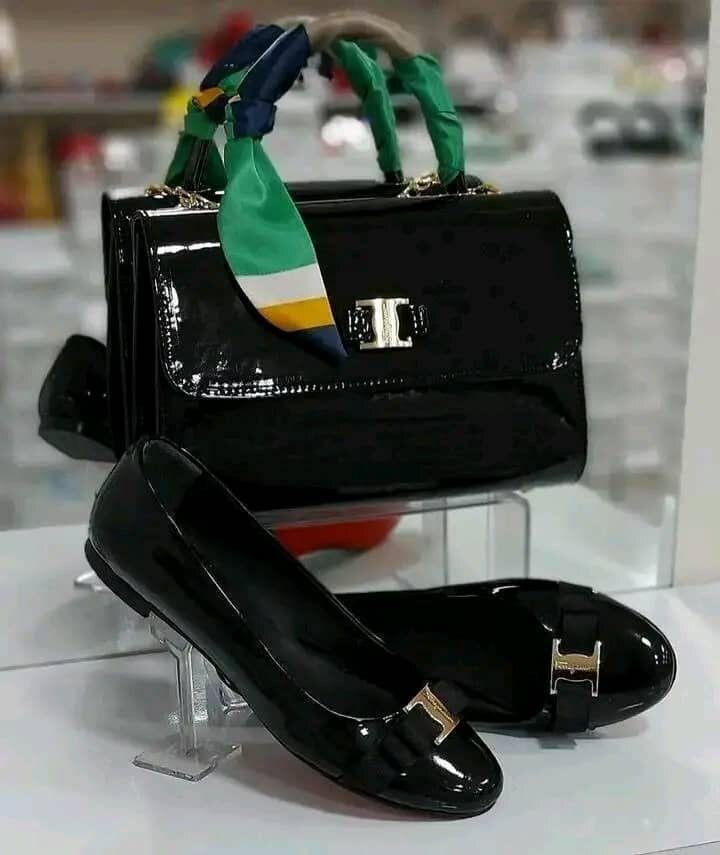 Set chaussures et sac coloré