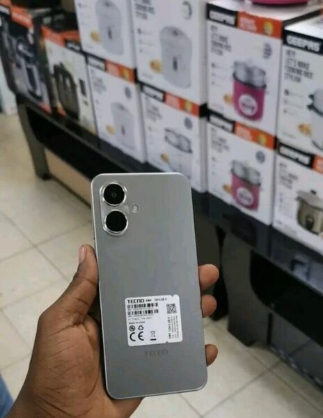 Smartphone Tecno moderne