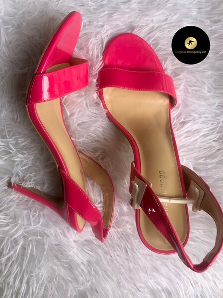 Sandales à talons élégantes