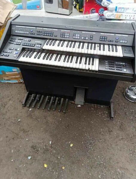 Orgue électronique puissant