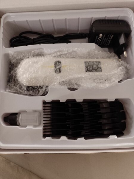 Tondeuse professionnelle Geemy GM-6008