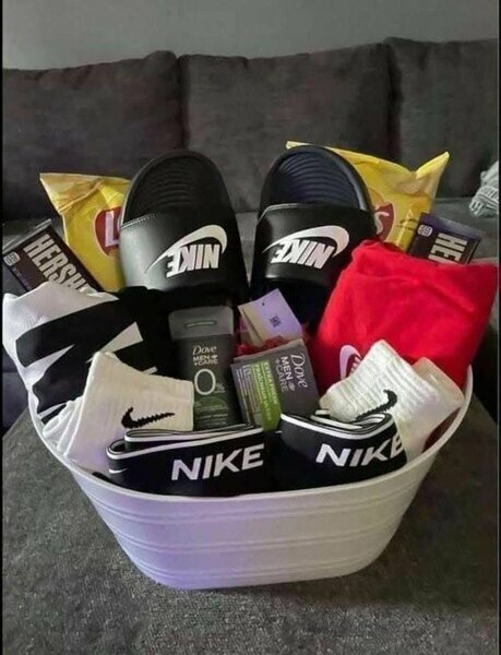 Box Nike homme snack/accessoires