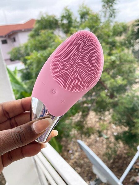 Sonic Silicone Electric Face Brush