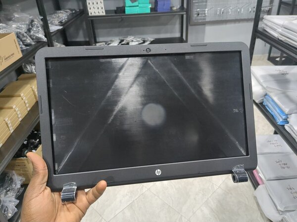 HP 250 G3 Screen housing/bezel