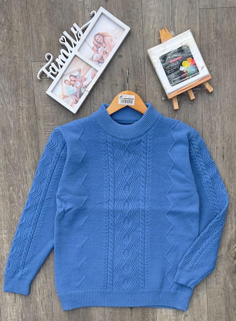 Pull chaud en tricot torsadé