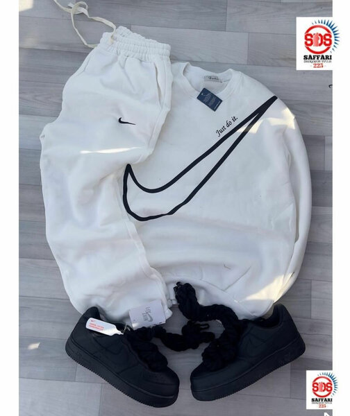 Ensemble survêtement Nike