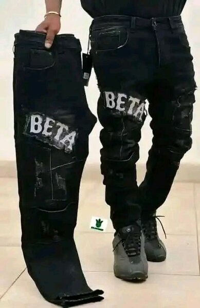 Jeans homme noir déchiré BETA