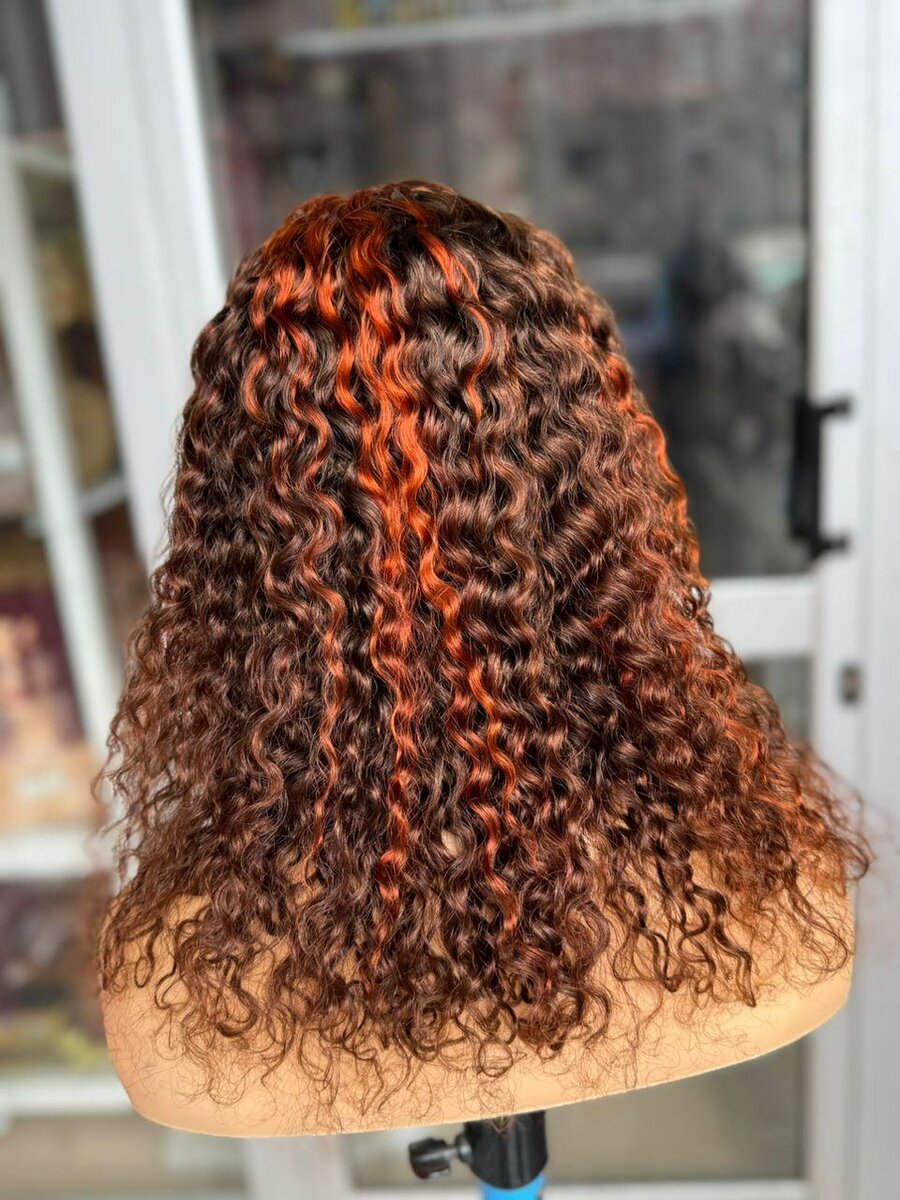 Perruque frisée ombrée