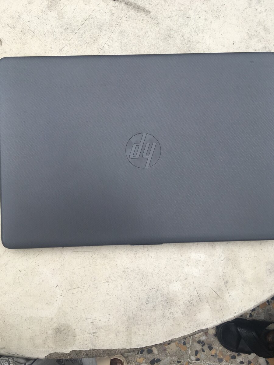 HP 250 G8 Notebook PC