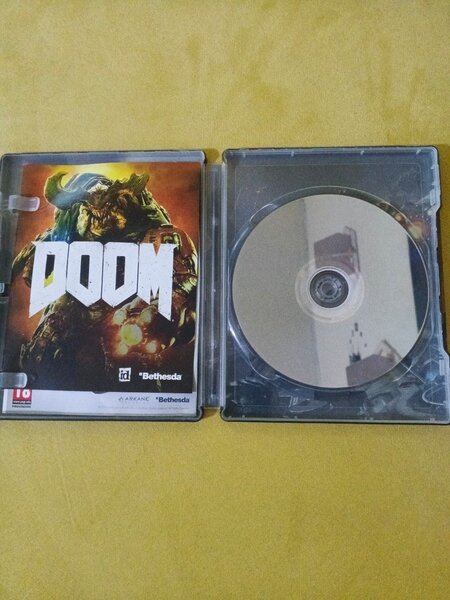 Doom - Jeu PS4 Édition Limitée