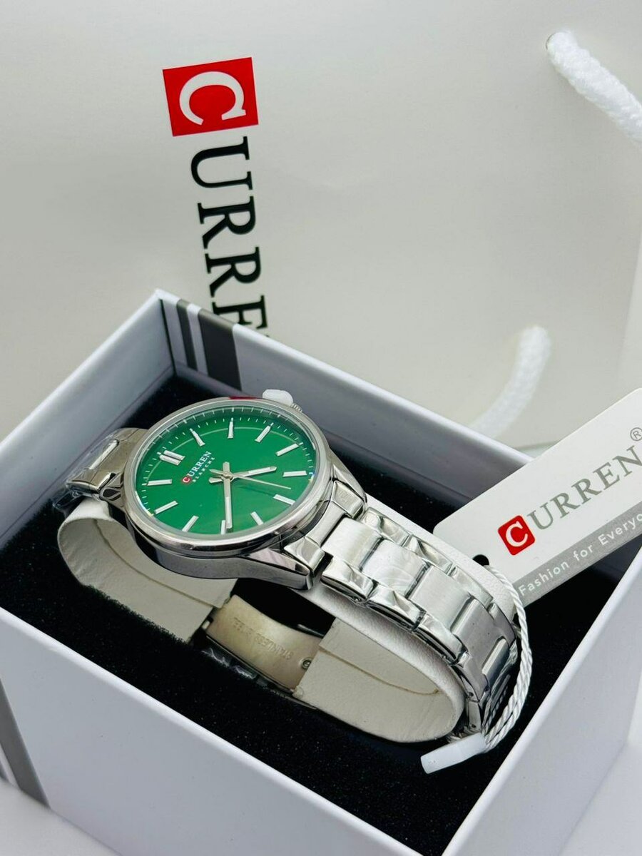 Montre Luxe  FEMME CURREN