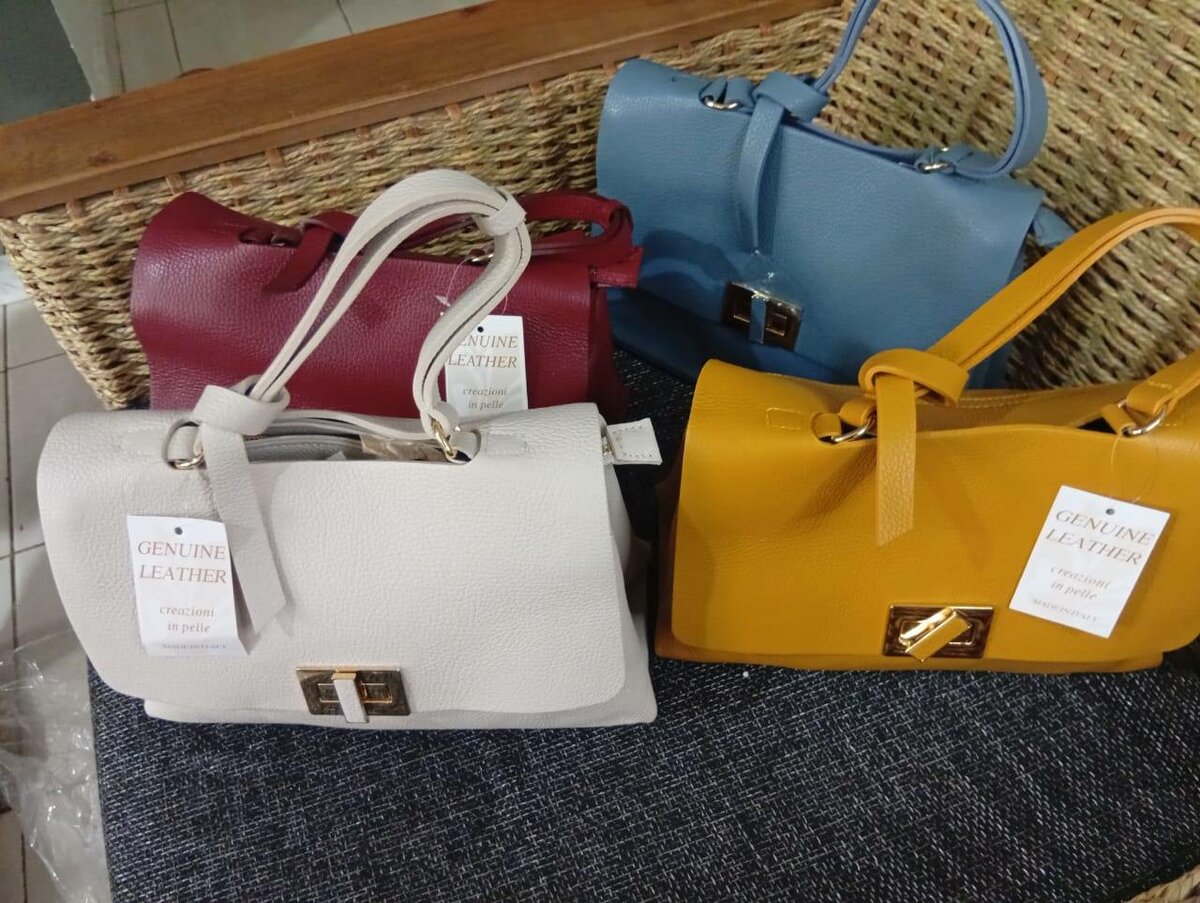 Sacs à main en cuir véritable