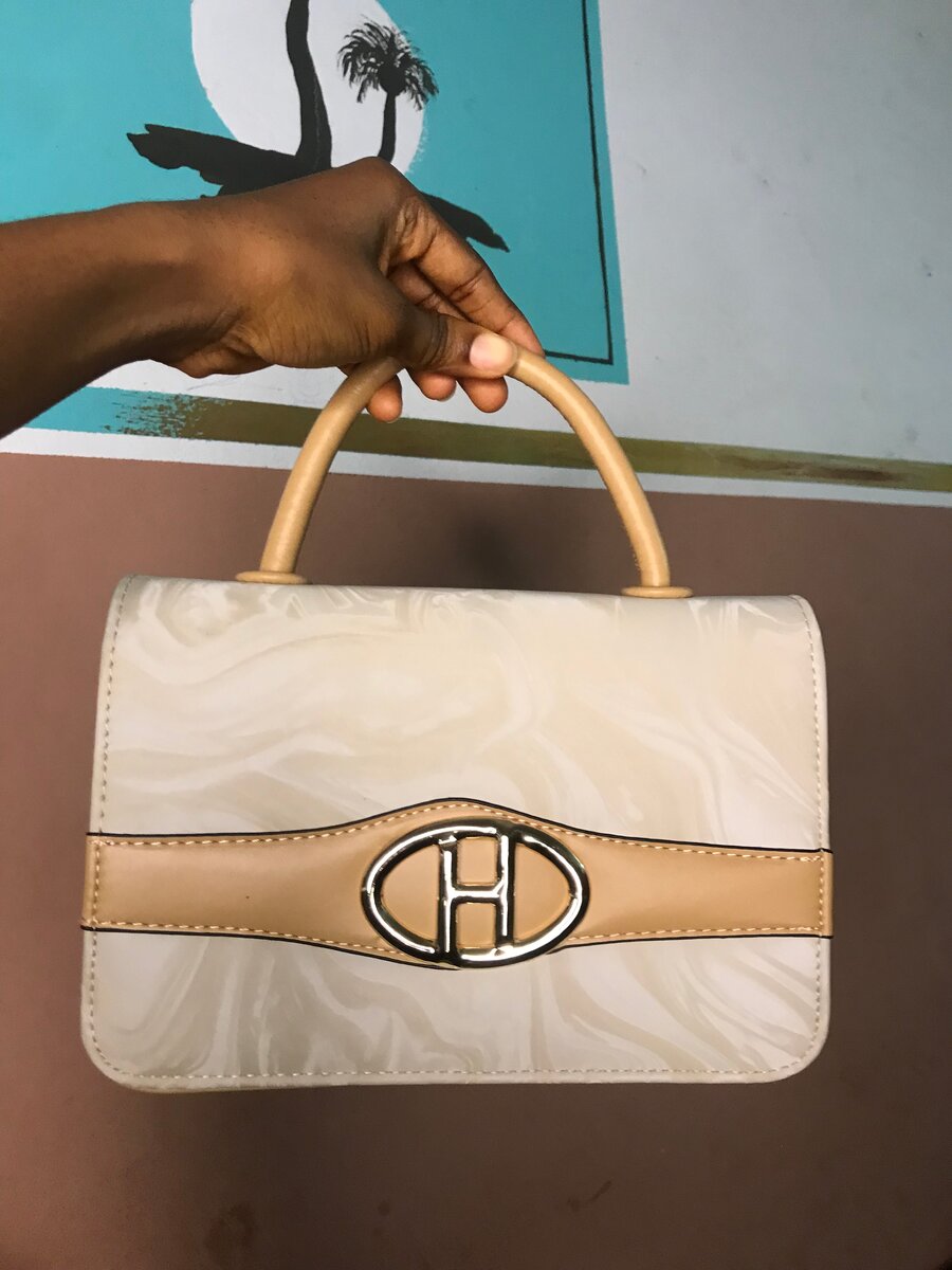 Sac à main élégant femme