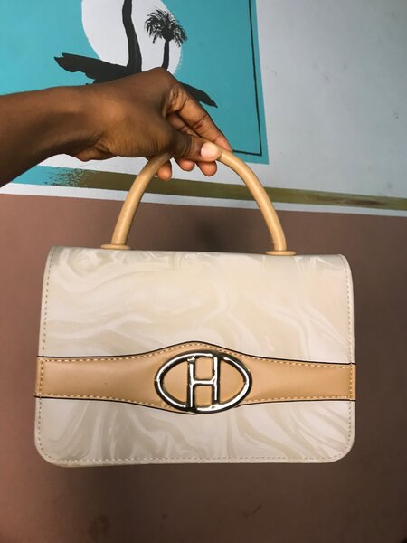 Sac à main élégant femme