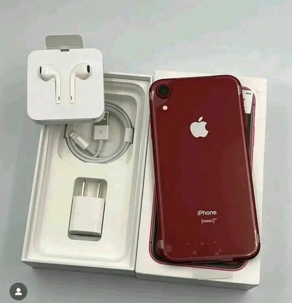 iPhone neuf rouge avec accessoires