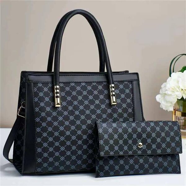 Ensemble sac à main et pochette élégants