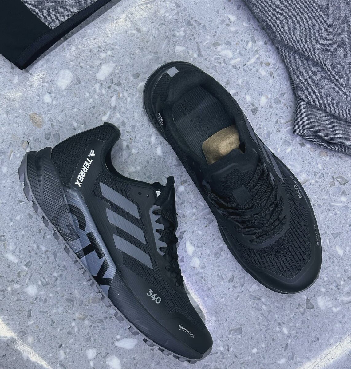 Термо кроссовки размер 40-44