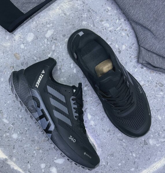 Термо кроссовки размер 40-44