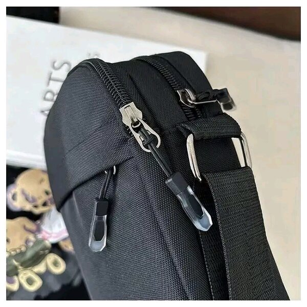 Sacoche Bandoulière Noir Résistante