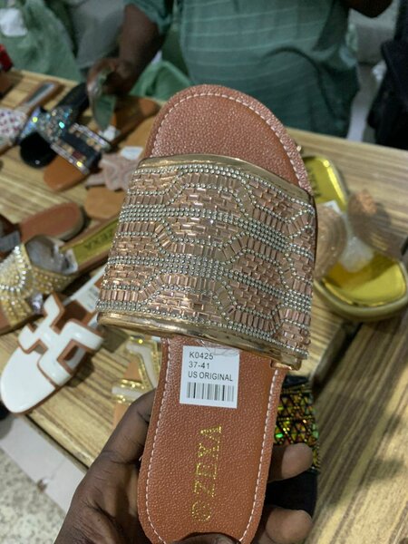 Sandales femmes élégantes