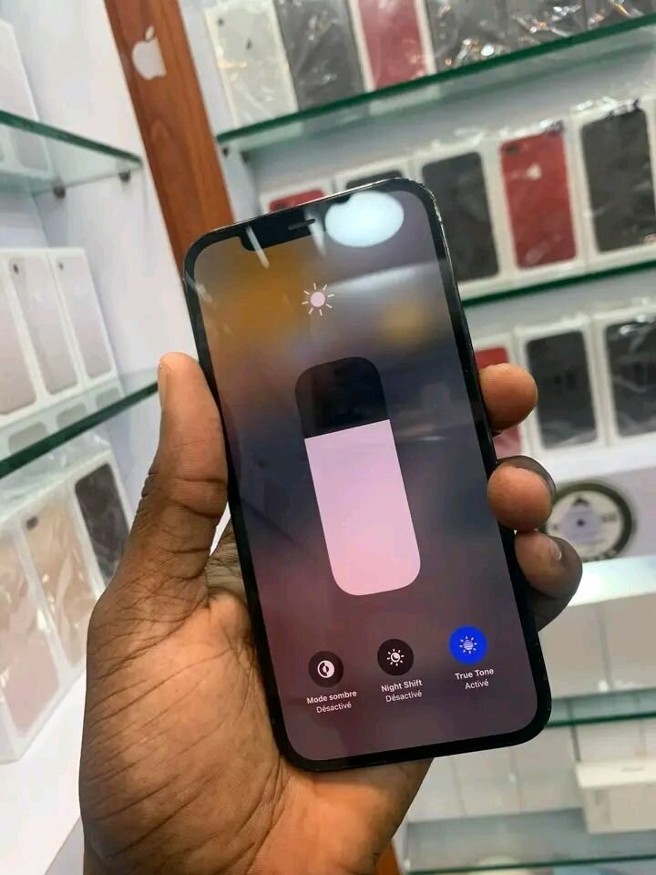 Smartphone moderne noir