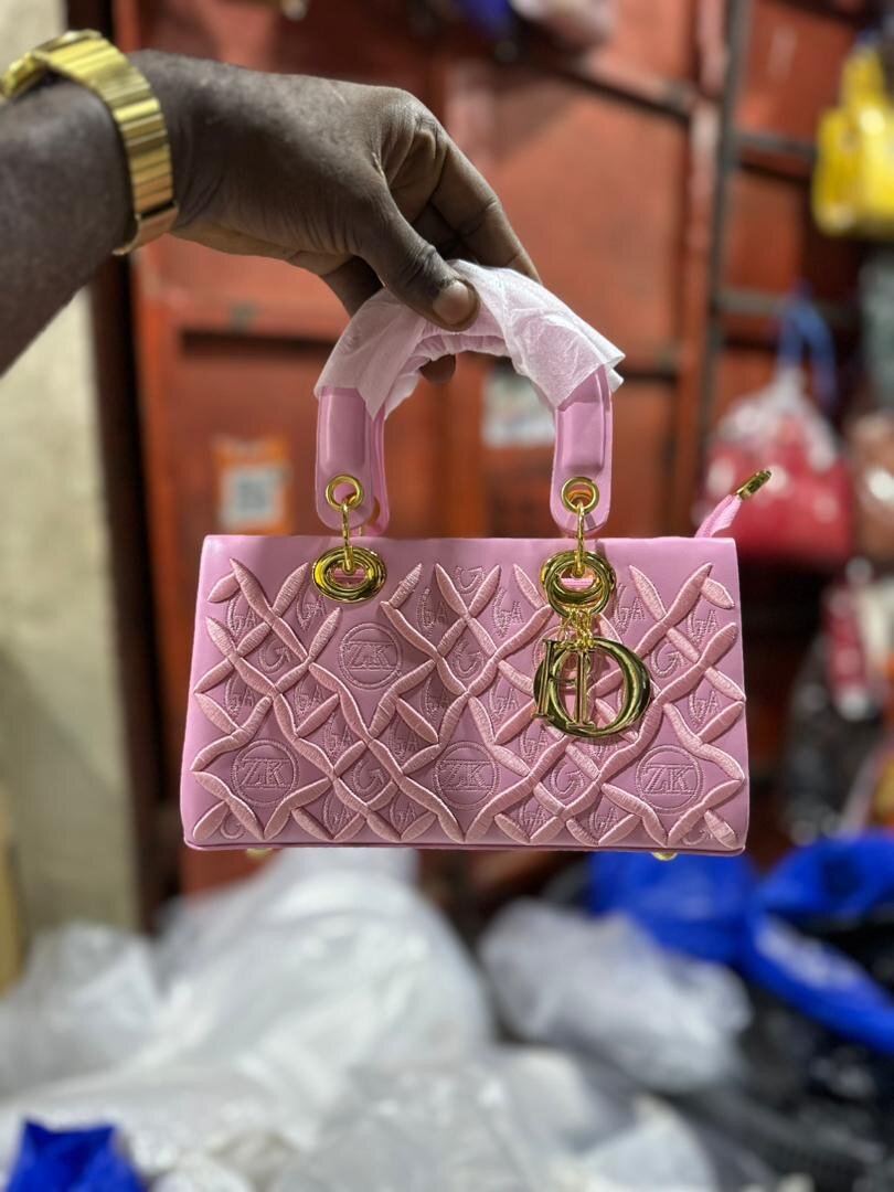 Sac à main en cuir élégant