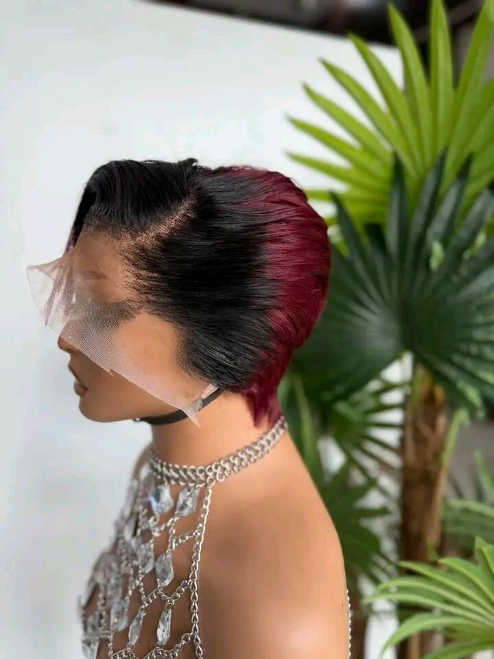 Perruque en dentelle bob chic